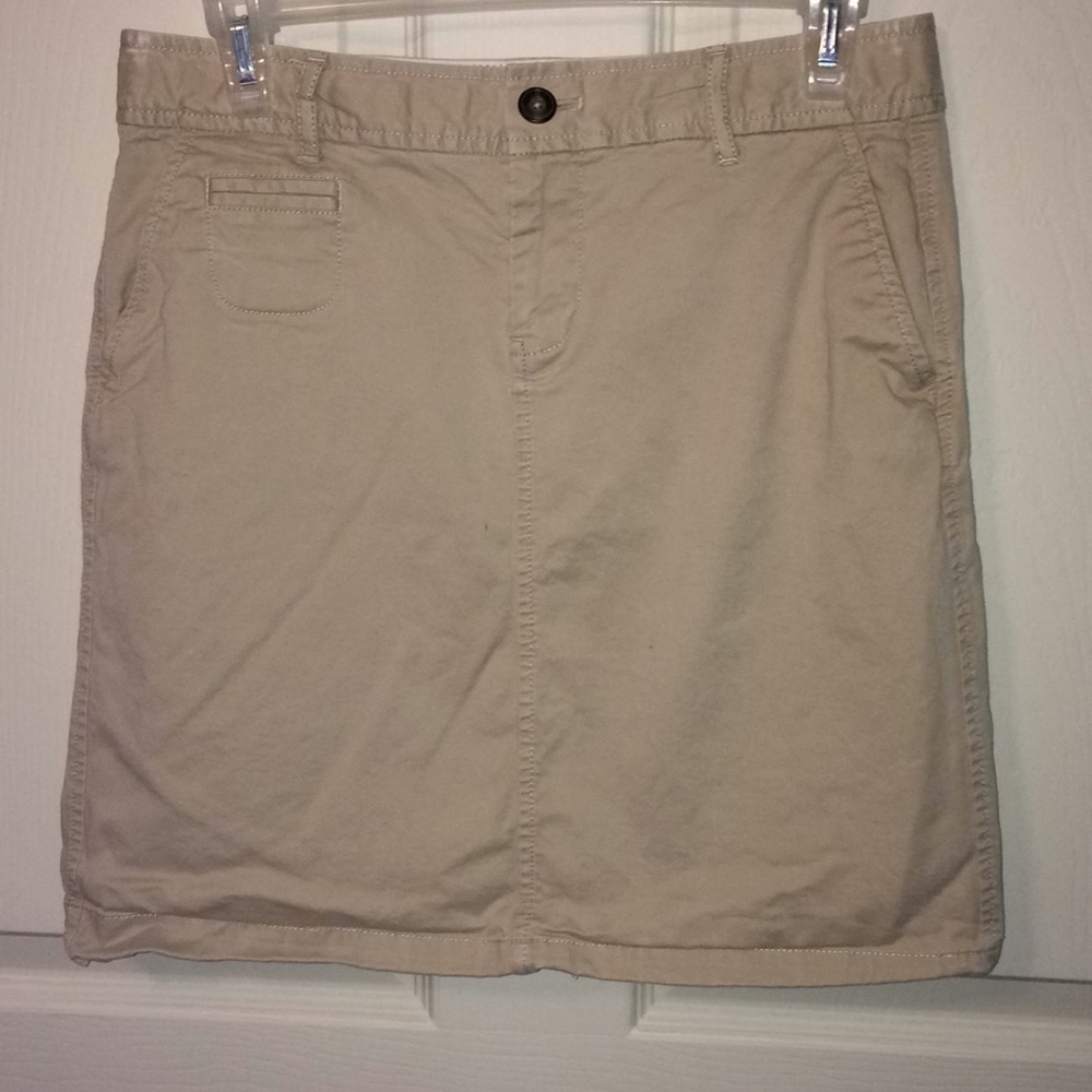 Old navy khaki skirt